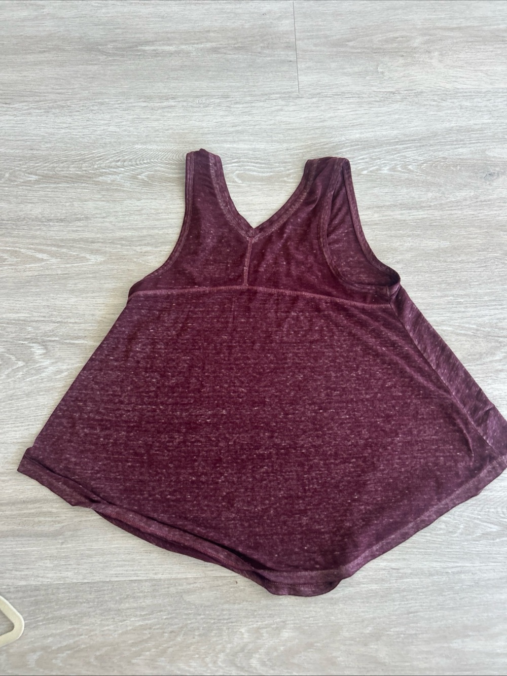 LOL Vintage Namaste V‑Neck Tank Top Size S Heathered Burgundy Lightweight Yoga - Picture 4 of 6